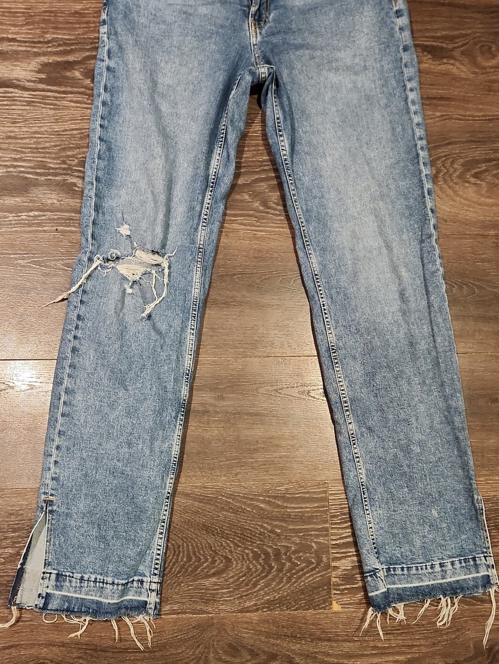 Women's Blue Straight-Leg Distressed Jeans - Picture 4 of 9